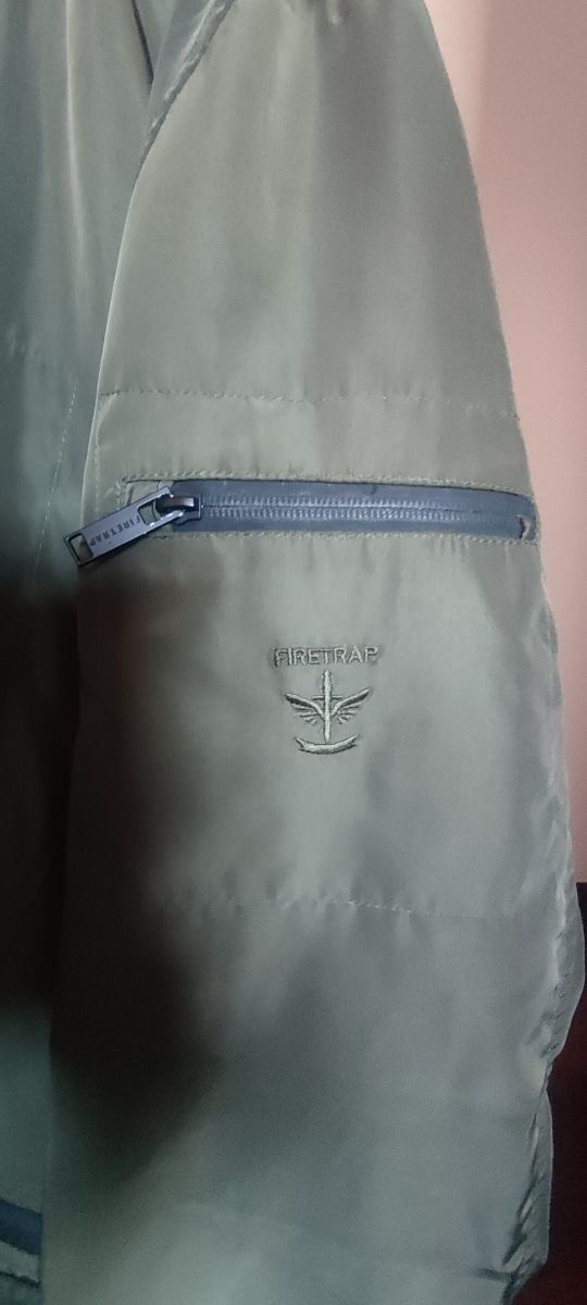 Chubasquero Firetrap, talla L