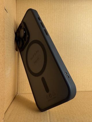 Custodia nera per Iphone 16