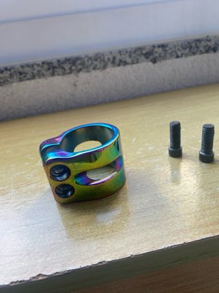 Clamp Blunt Twin Slit Scooter