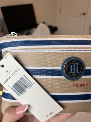 Cartera de mano Tommy Hilfiger