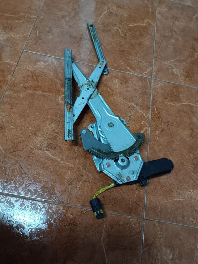 Jeep Cherokee ZJ elevalunas eléctrico