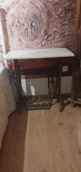 Mesa Máquina Coser "Alfa"