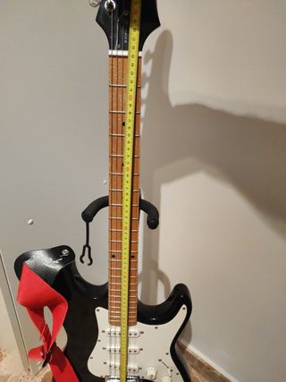 Guitarra eléctrica + Ampli + soporte + Correa