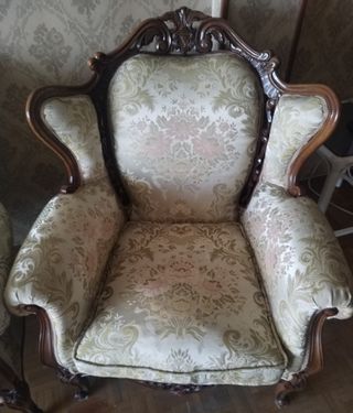 Tresillo y dos butacas estilo Luis XV