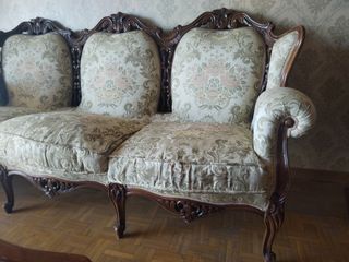 Tresillo y dos butacas estilo Luis XV