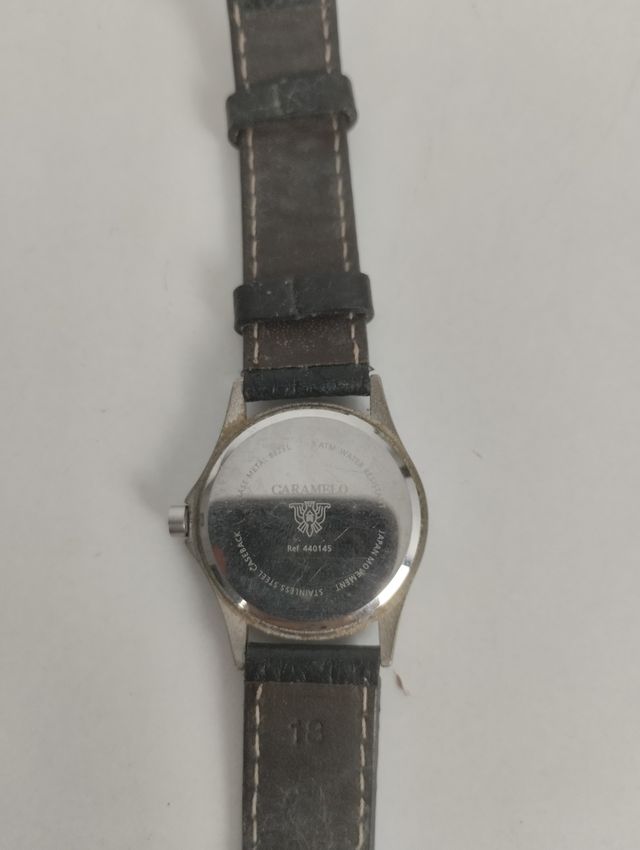 Reloj caramelo. Unisex