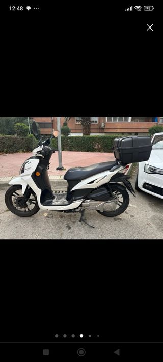 Moto sym  Symphony 125 año 2022