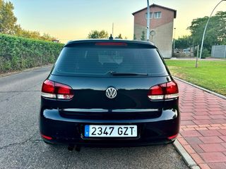 Volkswagen Golf VI