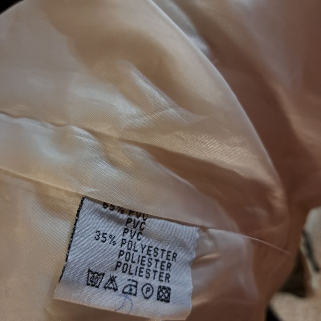 Chamarreta motera en blancay negra