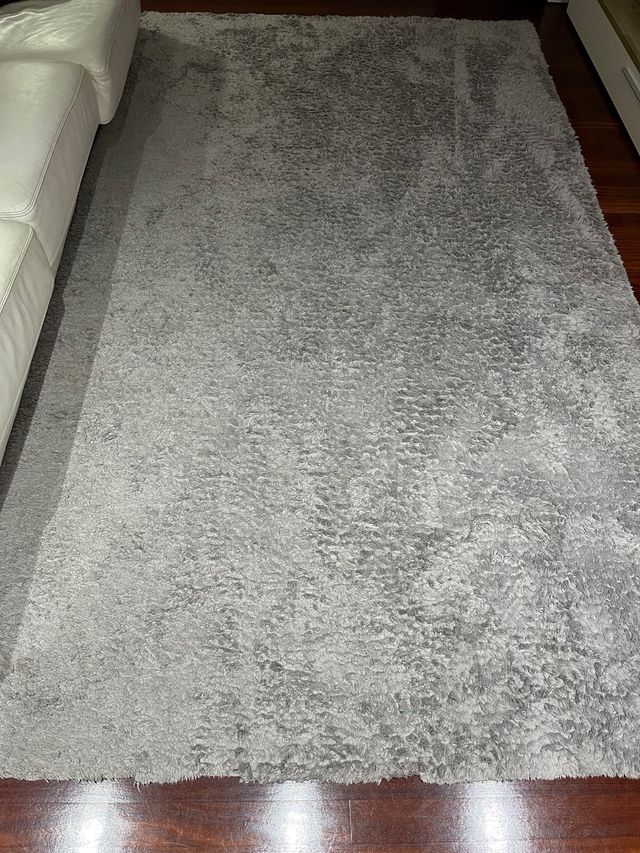 Alfombra salón gris