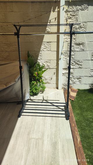 Perchero con doble zapatero y cesta supe