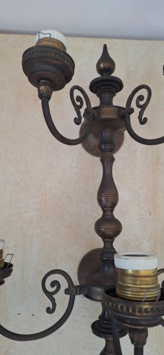 Lámpara aplique pared de bronce en perfecto estado