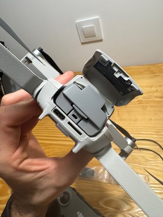 DJI Mini 2 SE Drone