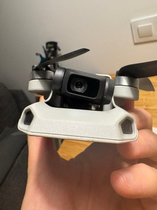 DJI Mini 2 SE Drone