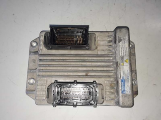 Centralita motor uce Opel Meriva año 2006