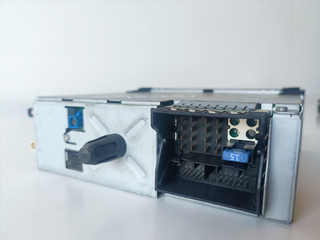 Sistema audio / radio cd Peugeot 5008 año 2010