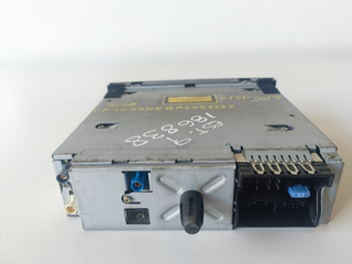 Sistema audio / radio cd Peugeot 5008 año 2010