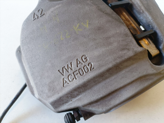 Pinza de freno delantera izquierda Audi A4 avant