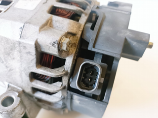 Alternador Opel Corsa d año 2007