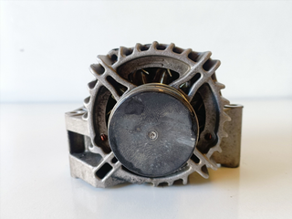 Alternador Opel Corsa d año 2007