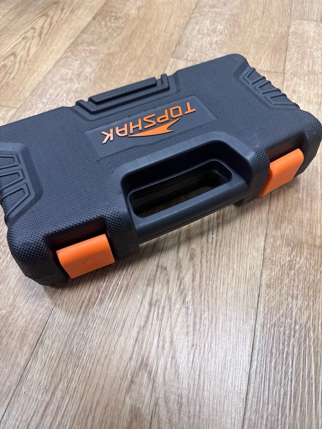 Maletin 39 herramientas Topshak precintado