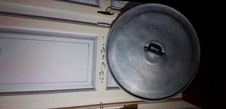 Coperchio in alluminio vintage