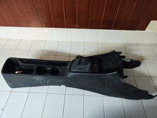 Despiece interiores Hyundai i20 2022