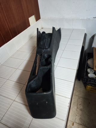 Despiece interiores Hyundai i20 2022