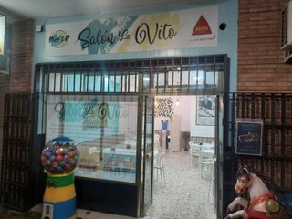 Celebralo con churros y chocolate.