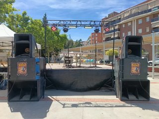 ALQUILER DE ALTAVOCES