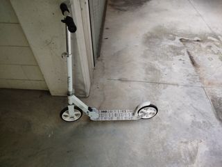 Monopattino pieghevole alluminio bianco