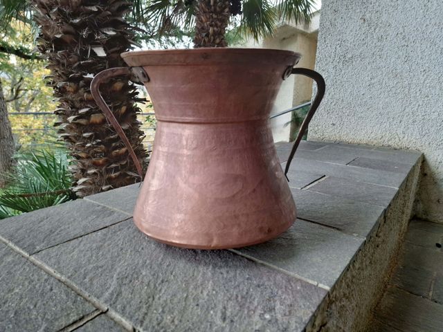 Antica conca abruzzese in rame