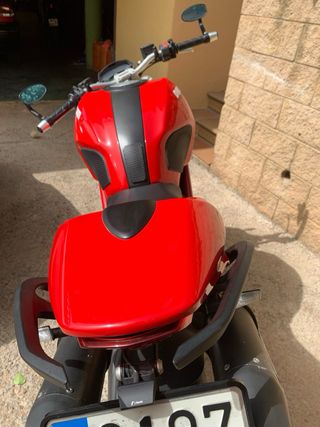 Ducati Monster 696 ABS 2014 impecable