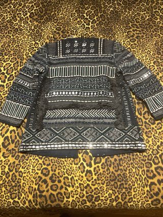 Chaqueta abalorios y bordados Zara