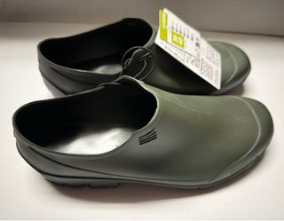 ZUECOS SOLOGNAC 100 VERDE IMPERMEABLES. NUEVOS
