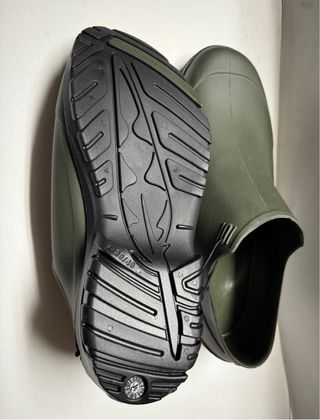 ZUECOS SOLOGNAC 100 VERDE IMPERMEABLES. NUEVOS