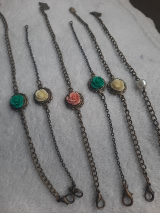 Pulseras bisutería 