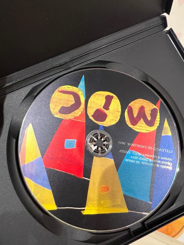 2 DVD niños. Uno de karaoke.