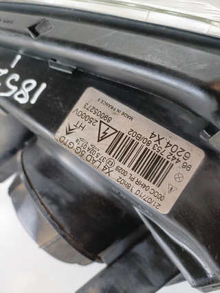 Faro izquierdo Citroen C5 berlina año 2003