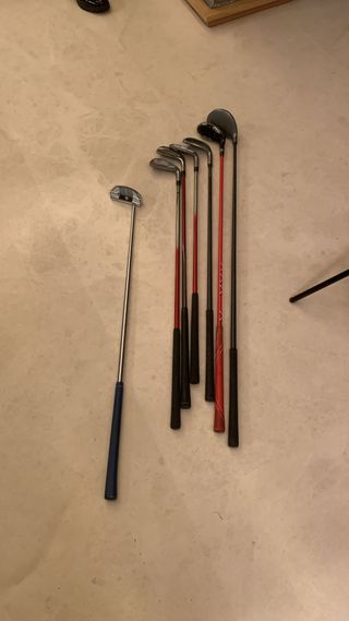 Bolsa de palos golf niño 12 años aprox.
