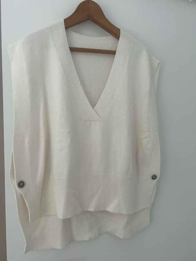 Chaleco de punto blanco