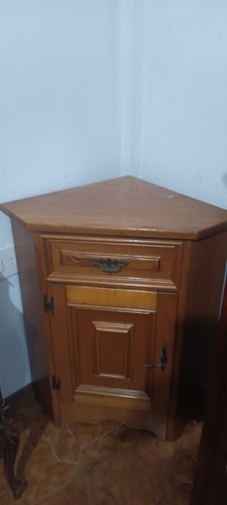 Mueble esquinero