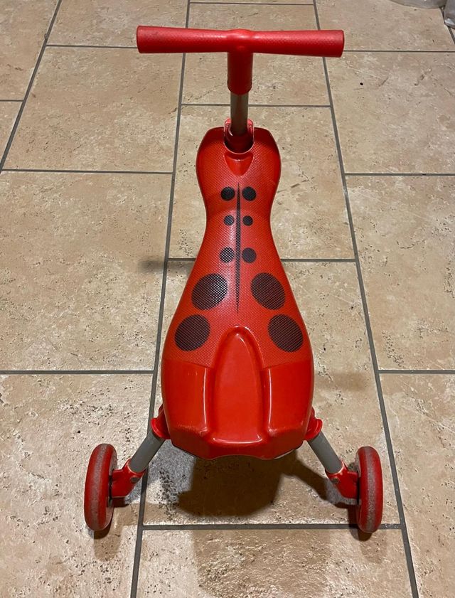 Triciclo plegable Scuttlebug