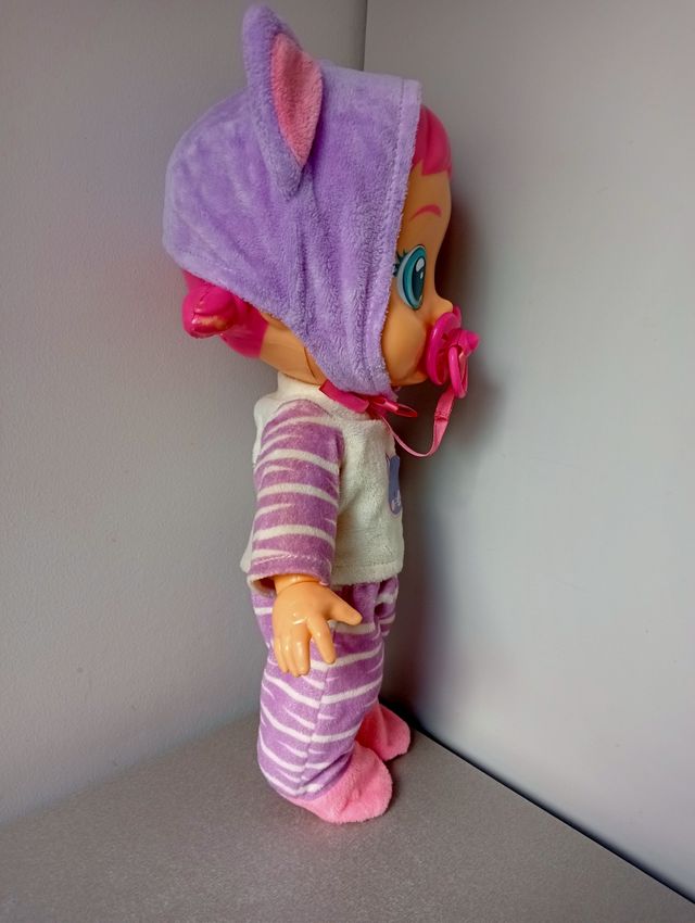 Muñeca Katie, bebé llorones