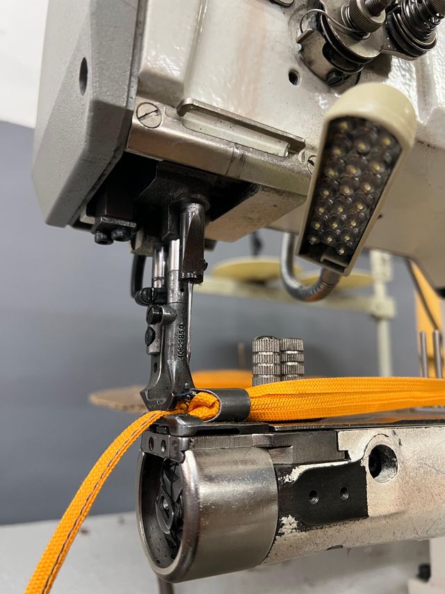 PFAFF 335