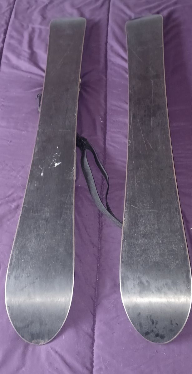 OFERTA!! Esquis Snowblades Scoot Voltage