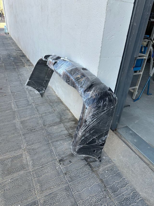 Paragolpes trasero BMW pack M OEM E39 Touring