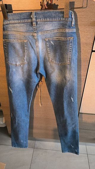 Pantaloni Jeans Strappati Uomo tg 40 D&G moda test