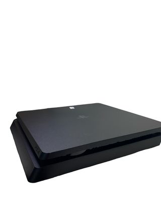 PLAYSTATION 4 SLIM 1 TB