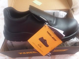 Zapatos de seguridad Paredes nuevas